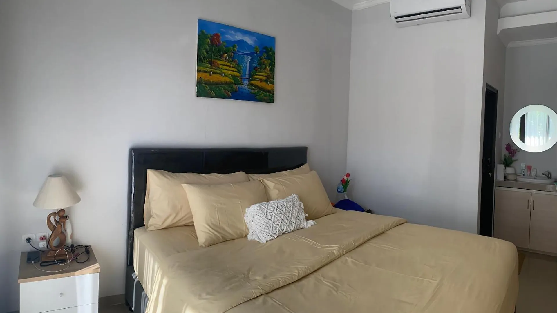 Queens Villa 塞米亚克 0*,  印尼