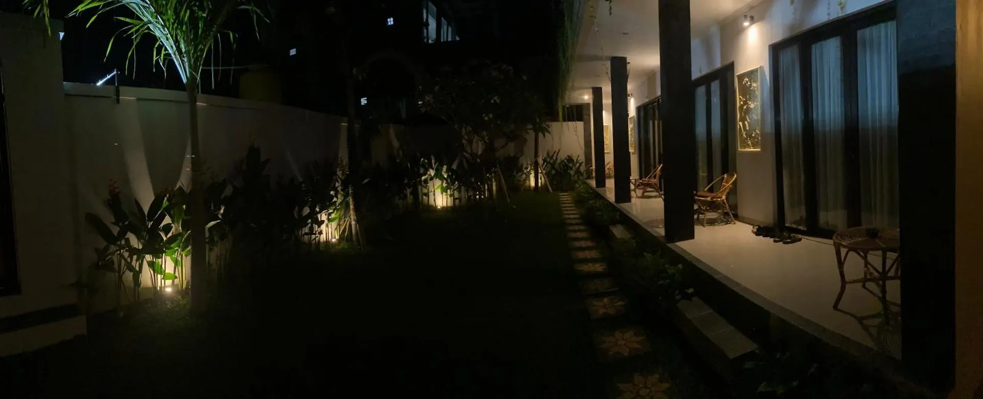 Queens Villa Seminyak  Guest house