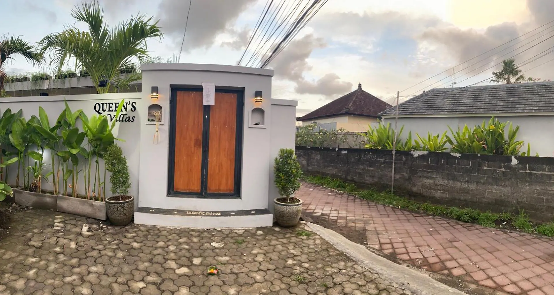 Queens Villa Seminyak  Guest house Seminyak (Bali)